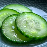 Cucumber Elderflower Spritz
